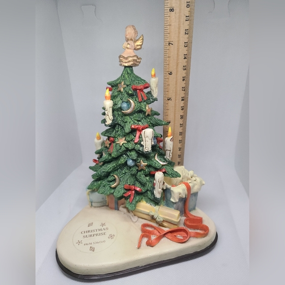 Vintage Goebel 1998 Musikfest Collection Christmas Surprise Musical- READ - Picture 4 of 6